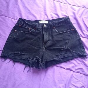 A&F mid rise boyfriend shorts